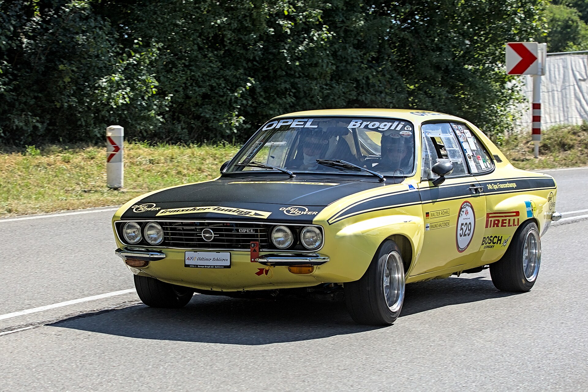 Opel Manta: il coupé del popolo divenuto icona (e leggenda del rally)