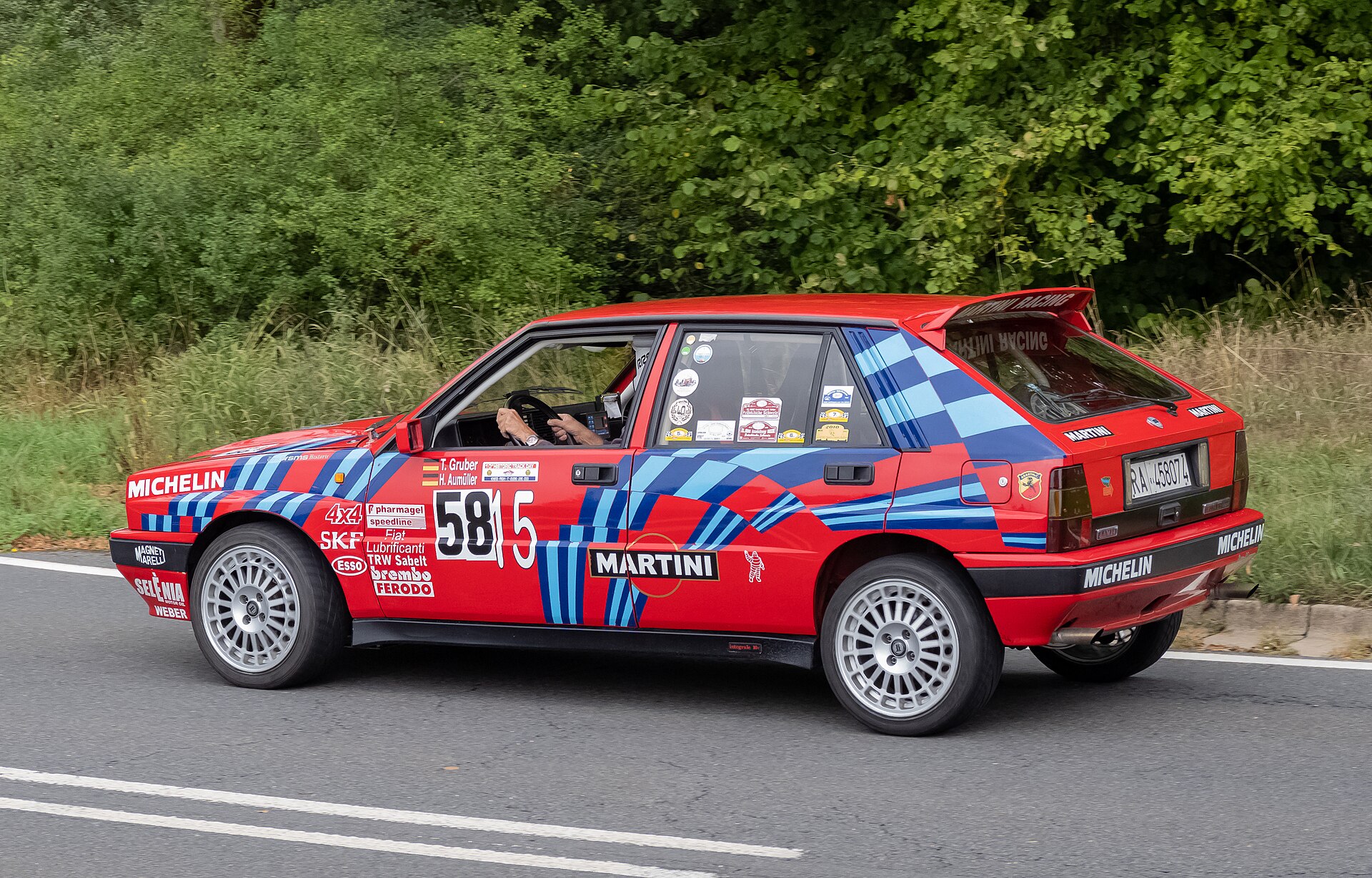Lancia Delta HF Integrale : la berline de monsieur Tout-le-Monde devenue reine des rallyes