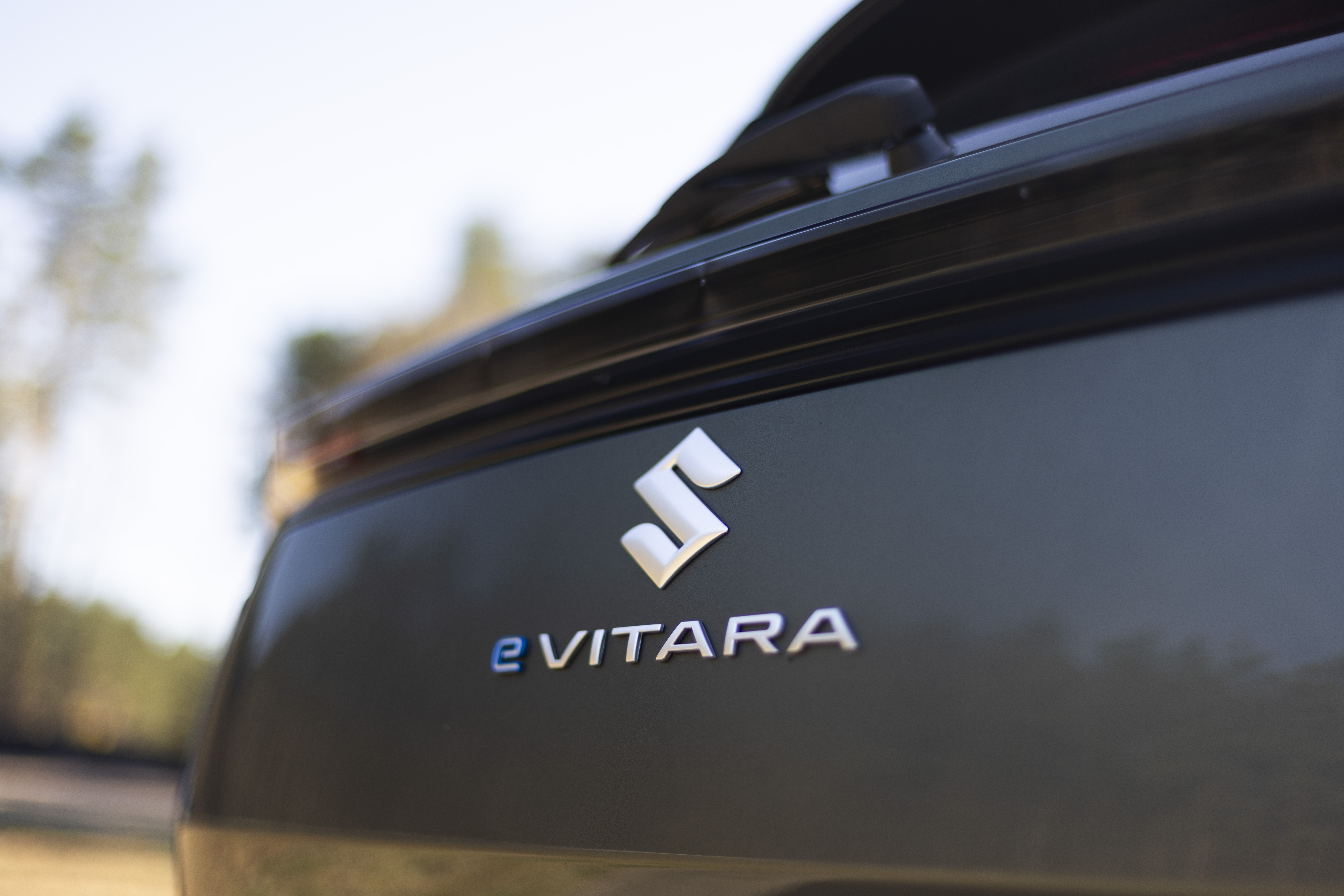 Suzuki e-Vitara : le roi du petit 4x4 passe au courant, sans renier ses gènes