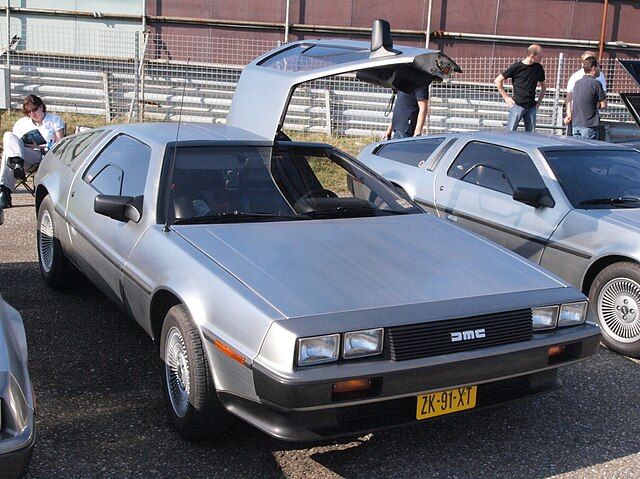 Zerbrochene Schmetterlinge: Die verschlungenen Schicksale des Bricklin SV-1 und des DeLorean DMC-12