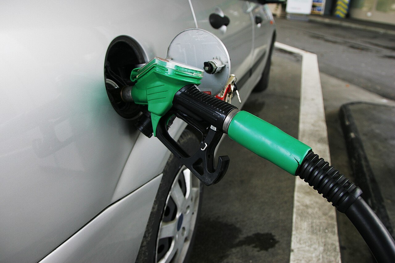 Gasolina, híbrido ou elétrico: que carro comprar neste final de 2026?